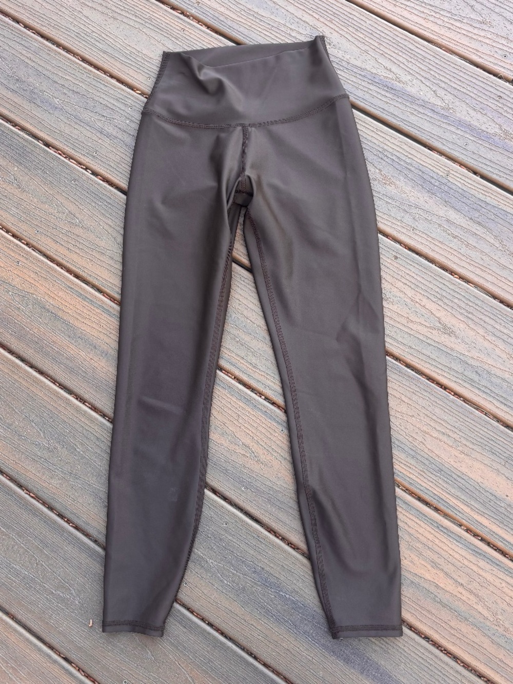 Alo Airlift Leggings Brown Size XS